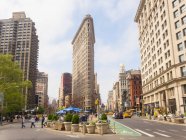Front view of flat Iron building, New York, USA — Stock Photo
