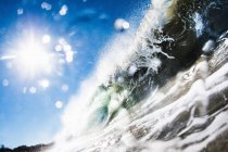 Barreling wave, primo piano, California, Stati Uniti d'America , — Foto stock