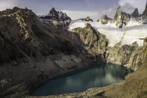 Laguna Sucia and Fitz Roy mountain range in Los Glaciares National Park, Patagonia, Argentina — Stock Photo