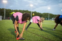 Практика женской футбольной команды, Хэкни, Восточный Лондон, Великобритания — стоковое фото