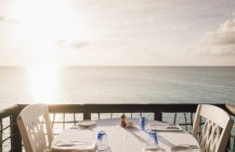 Чисто скелі ресторані за межами веселий гавань, Buckleys, Сент-Джон, Антигуа — стокове фото