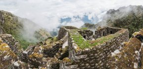 Parede de pedra seca na trilha Inca, Inca, Huanuco, Peru, América do Sul — Fotografia de Stock