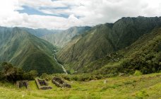 Intipata on the Inca trail, Inca, Huanuco, Peru, South America — Stock Photo