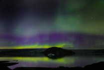 Aurora Boreal, Glaciar Qualerallit, Narsaq, Vestgronland, Groenlandia - foto de stock