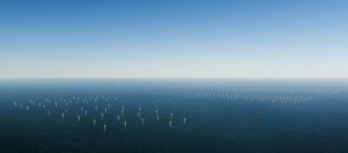 Parc éolien offshore, Domburg, Zélande, Pays-Bas — Photo de stock