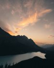 Закат на озере Пейто, Банфф, Канада — стоковое фото