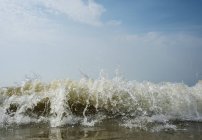Крупним планом океан хвилі, Domburg, Zeeland, Нідерланди, Європа — стокове фото