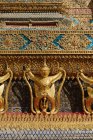 Деталь храма Изумрудного Будды, Бангкок, Таиланд — стоковое фото