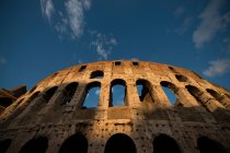 Прекрасный вид на Колизей, Рим, Италия — стоковое фото