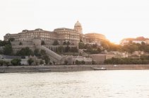 Donau und Budaer Burg, Budapest, Ungarn — Stockfoto