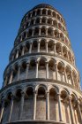 Detalle de la torre inclinada de Pisa, Pisa, Toscana, Italia - foto de stock