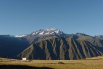 Поля й гори, Марас, Свята Долина, Перу, Південна Америка — стокове фото