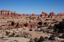Vue des formations rocheuses et rocheuses, parc national des Canyonlands, Utah, États-Unis — Photo de stock
