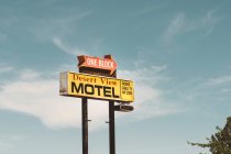 Motel, enroute para o parque nacional de Joshua Tree, Califórnia, EUA — Fotografia de Stock