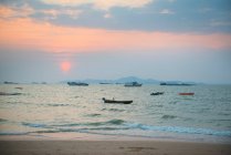 Barche in mare, Koh Samet, Thailandia — Foto stock