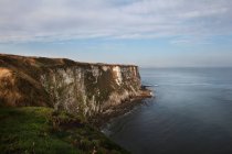 Cliffs and coastline, Flamborough Head, UK — Stock Photo