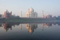 Taj Mahal, Agra, Uttar Pradesh, India - foto de stock