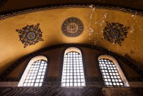 Interior de Hagia Sophia (Aya Sofya), Sultanahmet, Estambul, Turquía - foto de stock