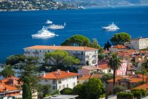 Elevated view of roops and coast, Saint Jean Cap Ferrat, France — стоковое фото