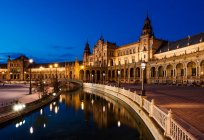 Экстерьер площади Испании, Севиль, Андалусия, Испания — стоковое фото