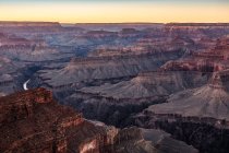 Vista elevata al tramonto su South Rim, Grand Canyon National Park, A — Foto stock
