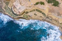 Malta, Gozo, Veduta aerea delle saline Qolla l-Bajda — Foto stock