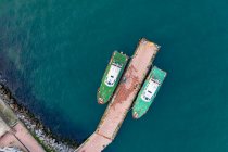 Turchia, Istanbul, Veduta aerea delle barche ormeggiate al molo nel distretto di Kadikoy — Foto stock