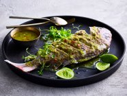 Bpla Neng Ma Now - gedünsteter Fisch mit Chili-Limette — Stockfoto