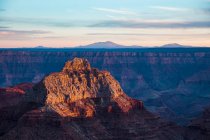 EUA, Arizona, Grand Canyon National Park North Rim ao pôr-do-sol — Fotografia de Stock
