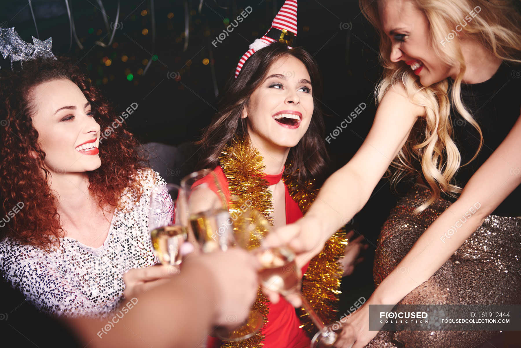 Women sitting together at party — Social Drinking, friendship - Stock ...