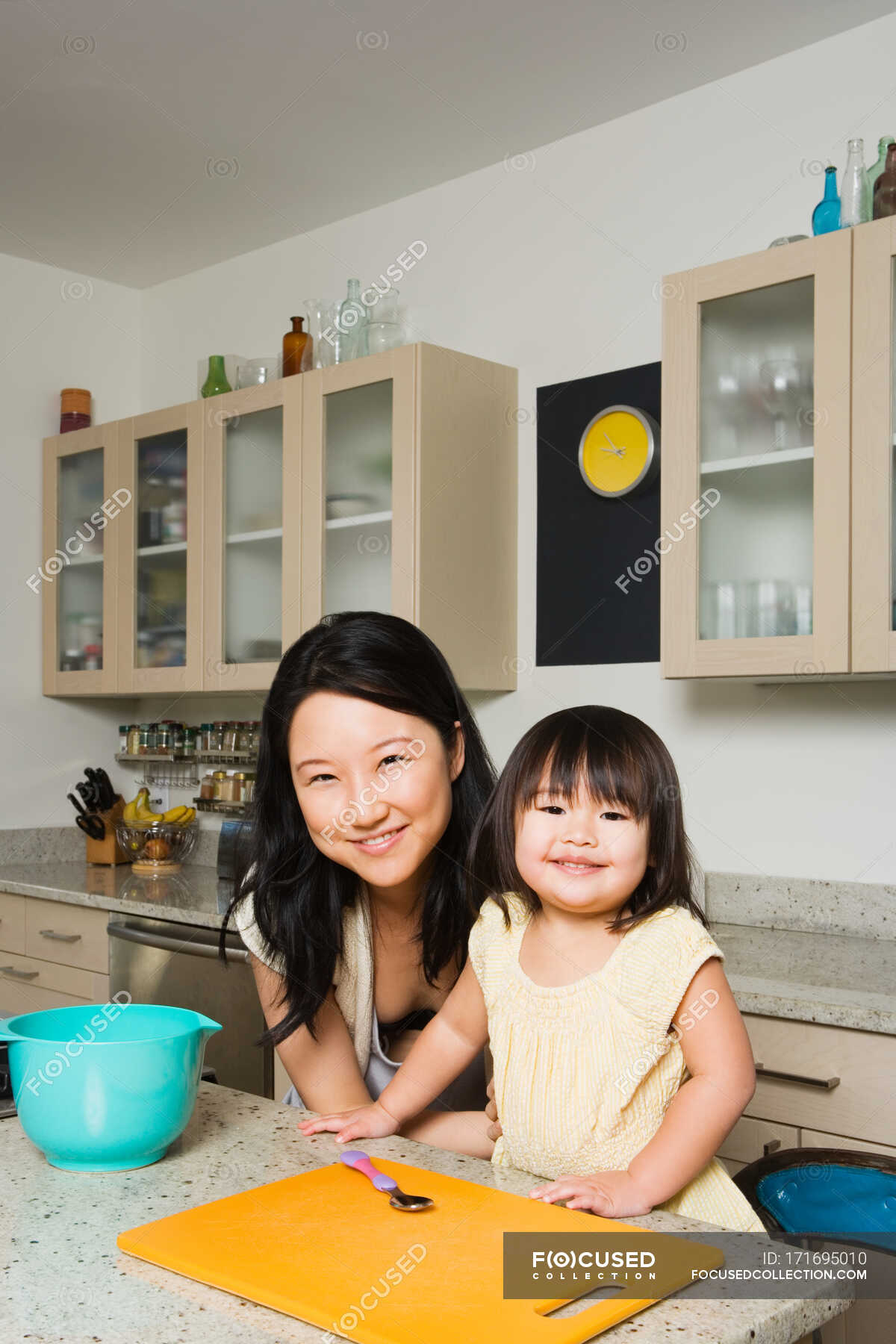 helping mother in the kitchen essay