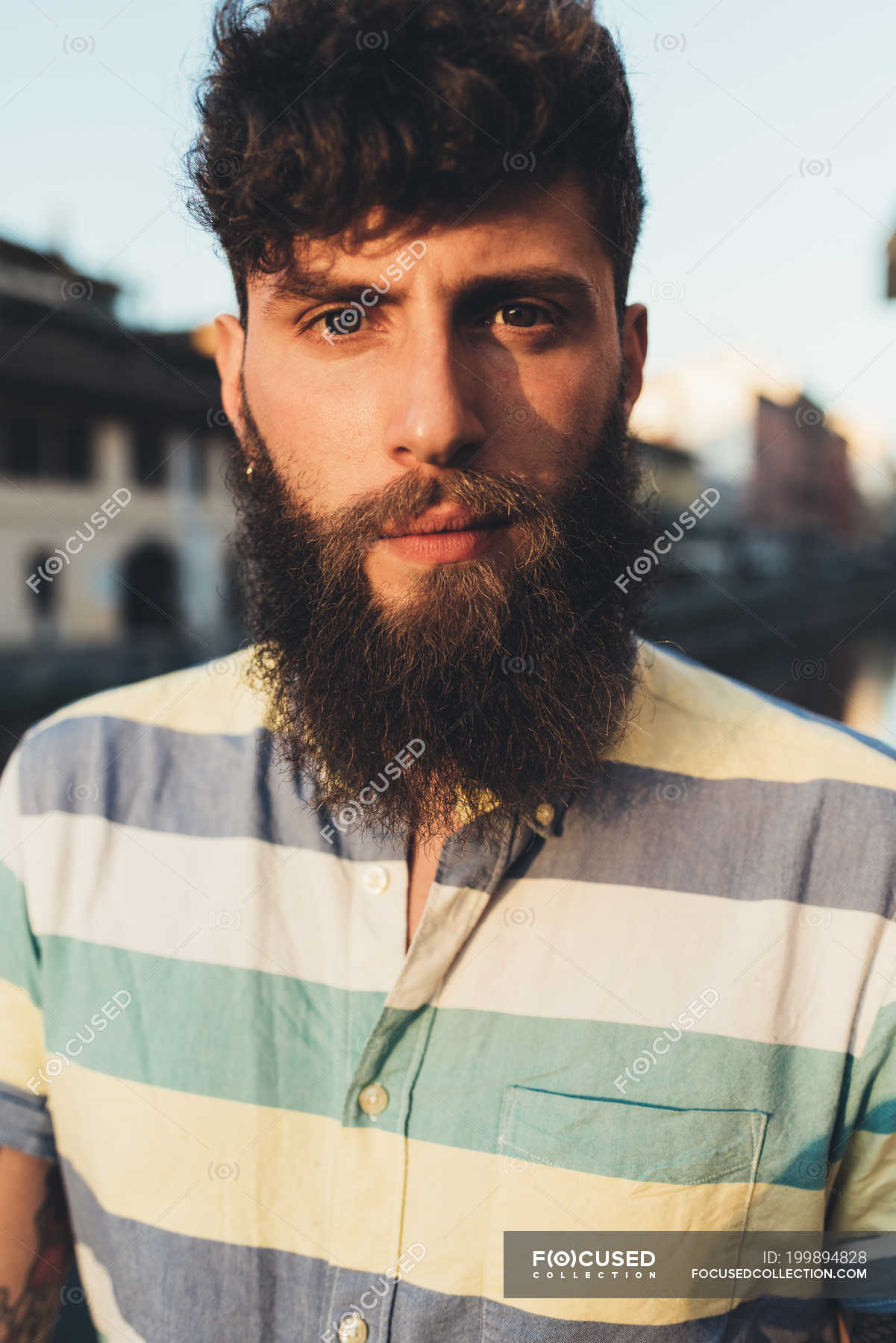 Head And Shoulder Portrait Of Bearded Man — Confidence Wearing Stock