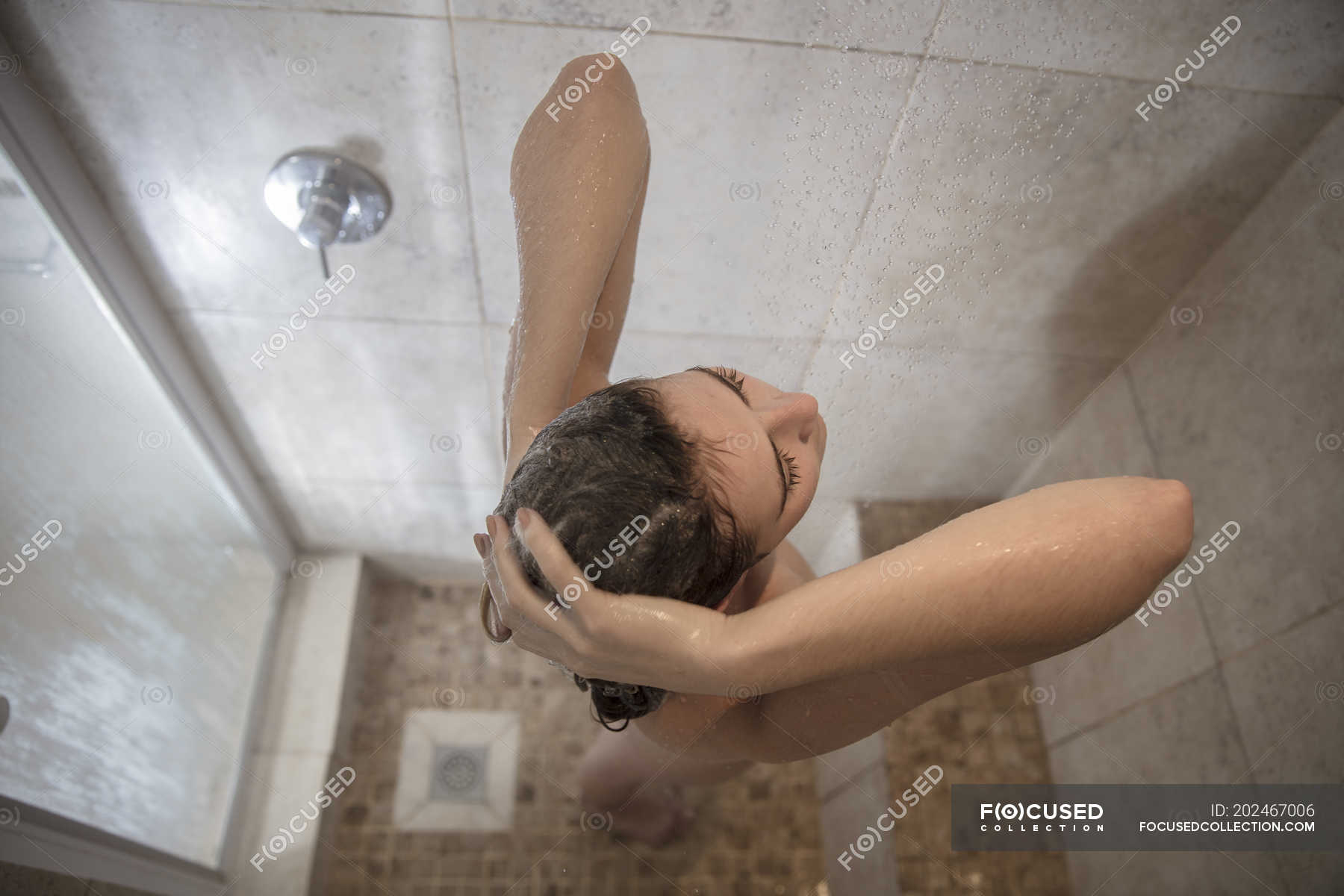 Woman Showering Pics