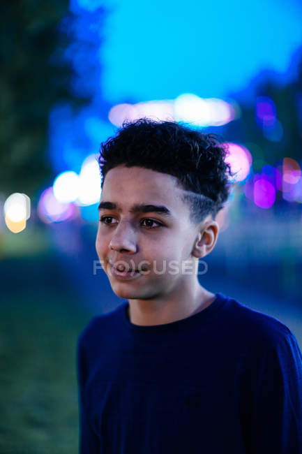 Portrait de garçon adolescent — Photo de stock
