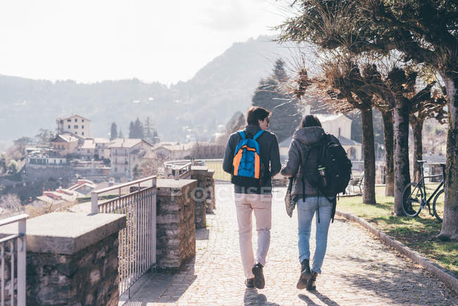 Couple strolling on terrace — Stock Photo