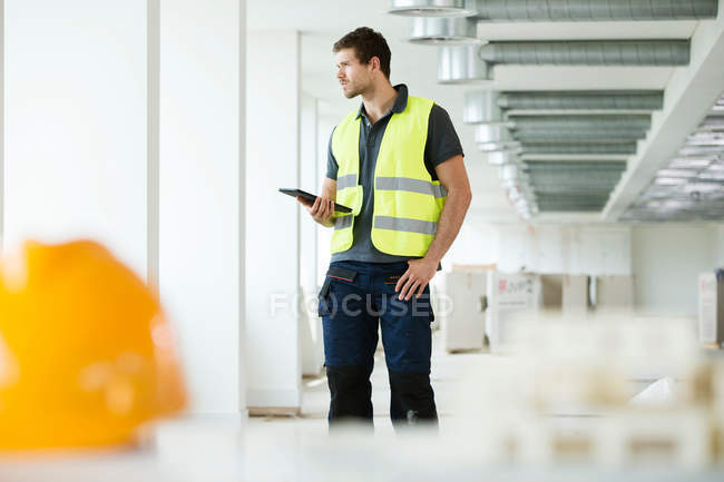 Workers wearing hi vis vest — Stock Photo