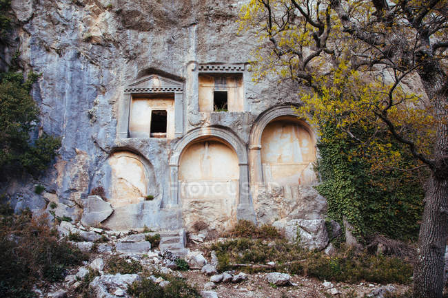 Veduta delle tombe a Kaunos — Foto stock