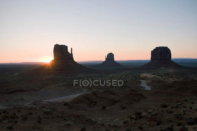 Pôr do sol sobre Monument Valley — Fotografia de Stock
