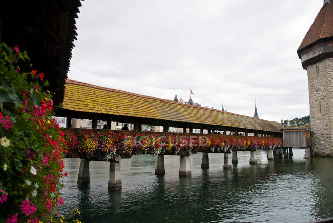 Kapellbrücke an der Reuss — Stockfoto