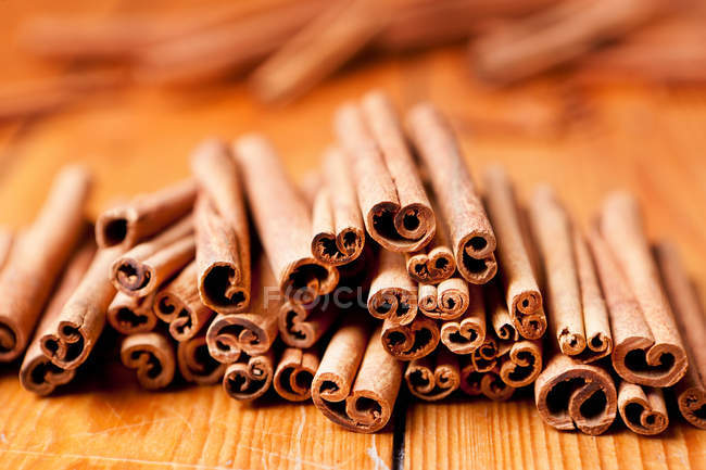 Close up of sticks of cinnamon — Stock Photo