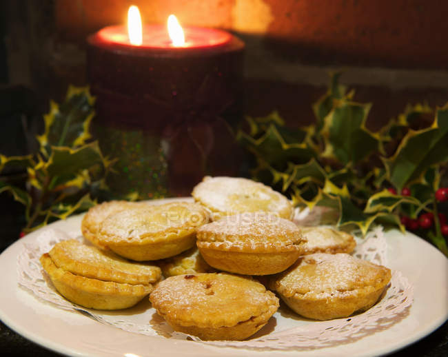 Christmas mince pies — Stock Photo