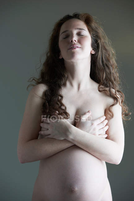 Schwangere bilder nackte 【ᐅᐅ】 Schwangere