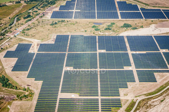 Centrale photovoltaïque — Photo de stock