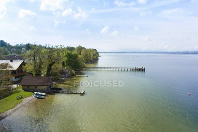 Jetée sur le lac Starnberg — Photo de stock