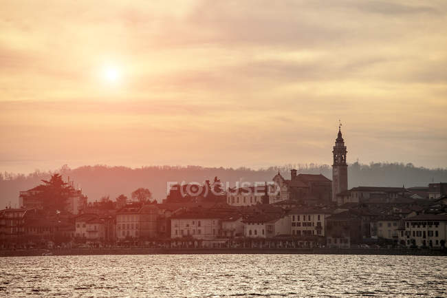 Tranquil view of beautiful Arona, Lake Maggiore, Piedmont, Italy — Stock Photo