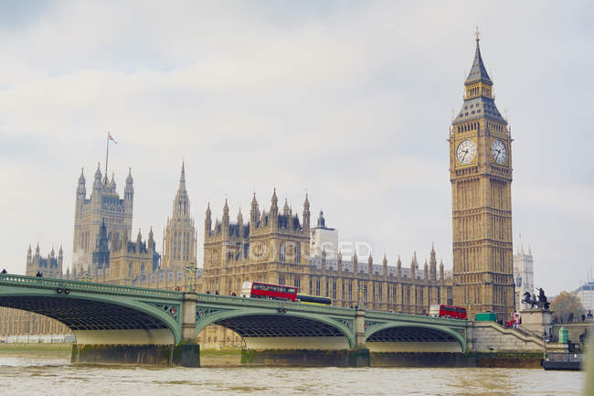 Veduta del ponte di Westminster e delle Camere del Parlamento, Londra, Regno Unito — Foto stock