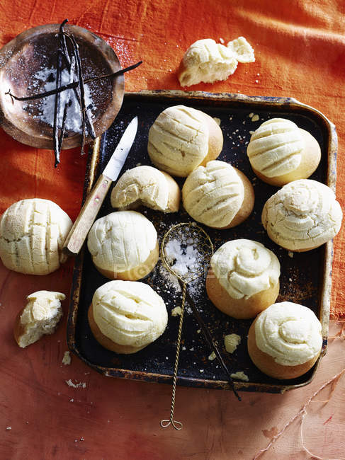 Pane dolce alla vaniglia messicano sul tavolo — Foto stock