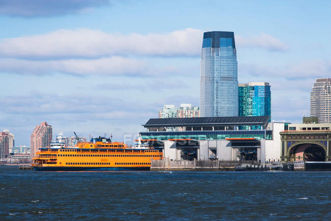 Ferry Staten Island, Nueva York, EE.UU. - foto de stock