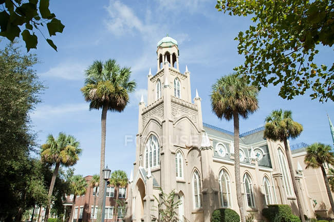 Vue du bas de Congrégation Mickve Israel, Gorgia, Savannah, USA — Photo de stock