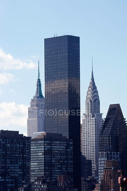Манхеттен хмарочосів та офісних будівель — стокове фото